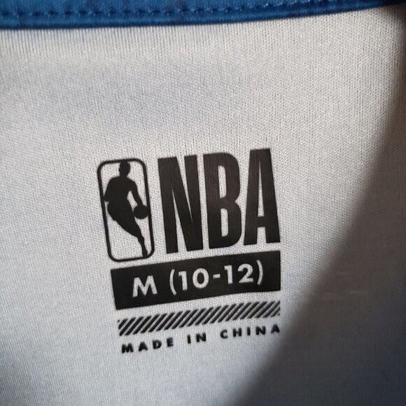 NBA Kid's Short Sleeve Crew Neck Basketball Tee T-Shirt Blue Size Medium 10-12 - Picture 2 of 8